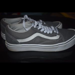 Women’s Size 8 Ultracush Grey Oldskool Vans